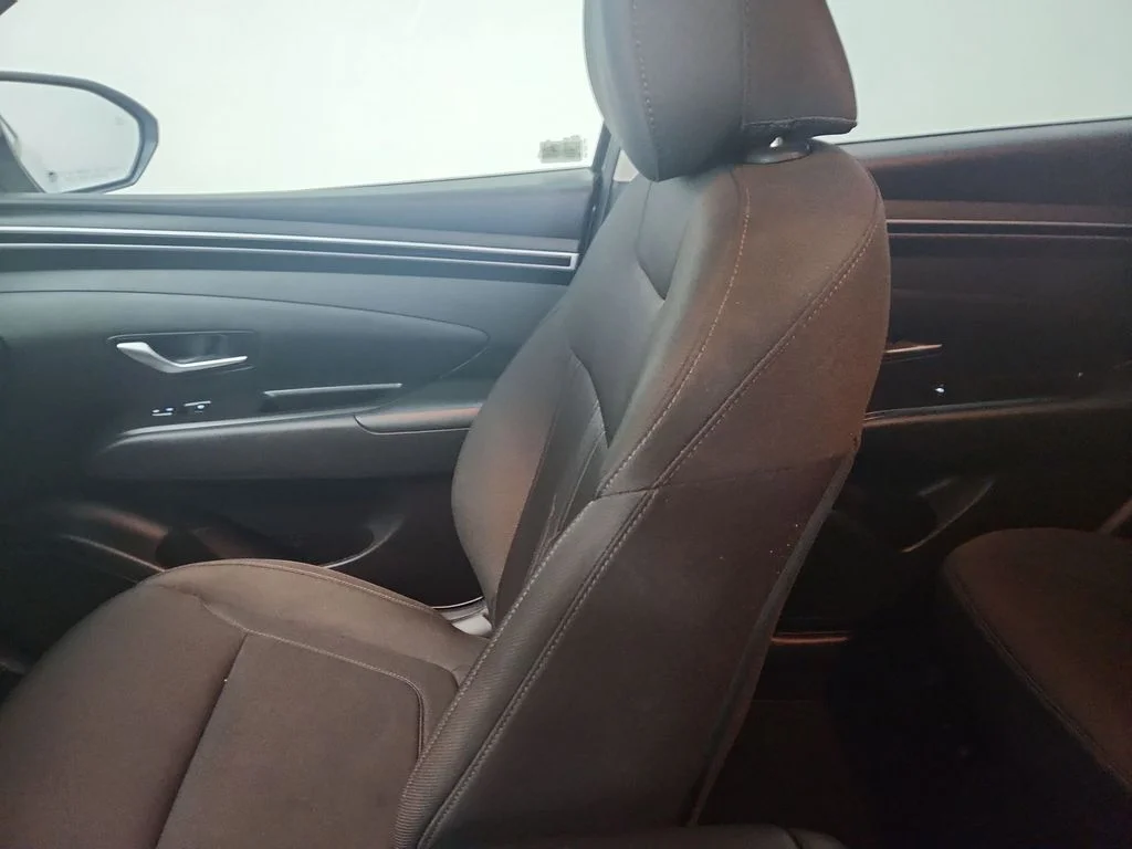 Used 2024 Silver Hyundai SEL image 11