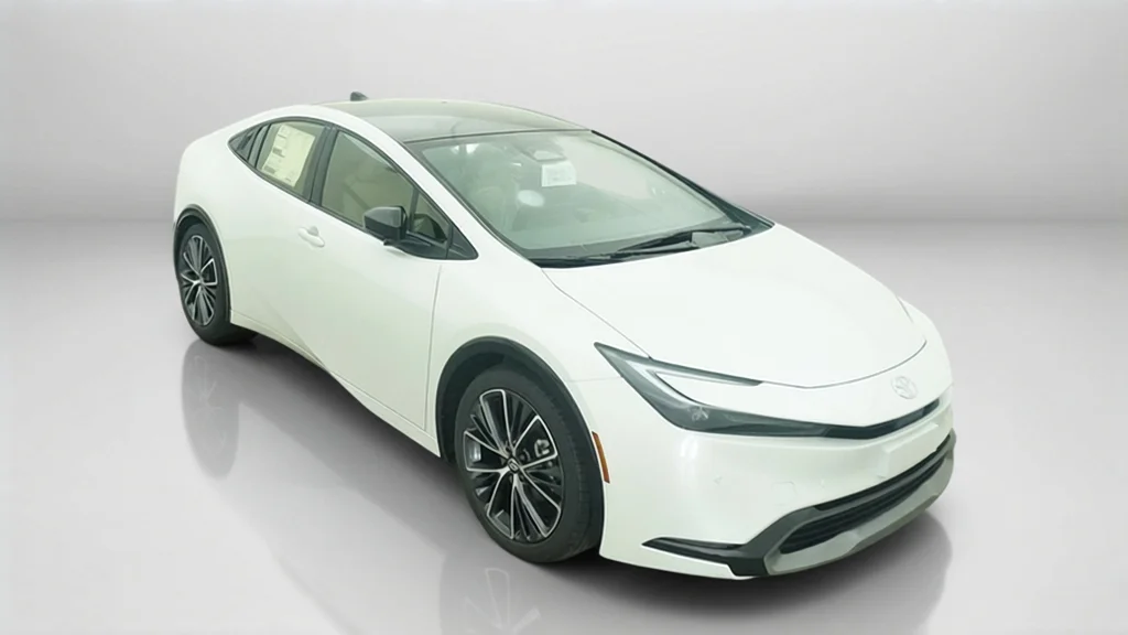 New 2027 Wind Chill Pearl Toyota XLE image 5