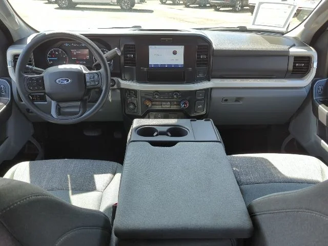 Used 2025 White Ford XLT image 7