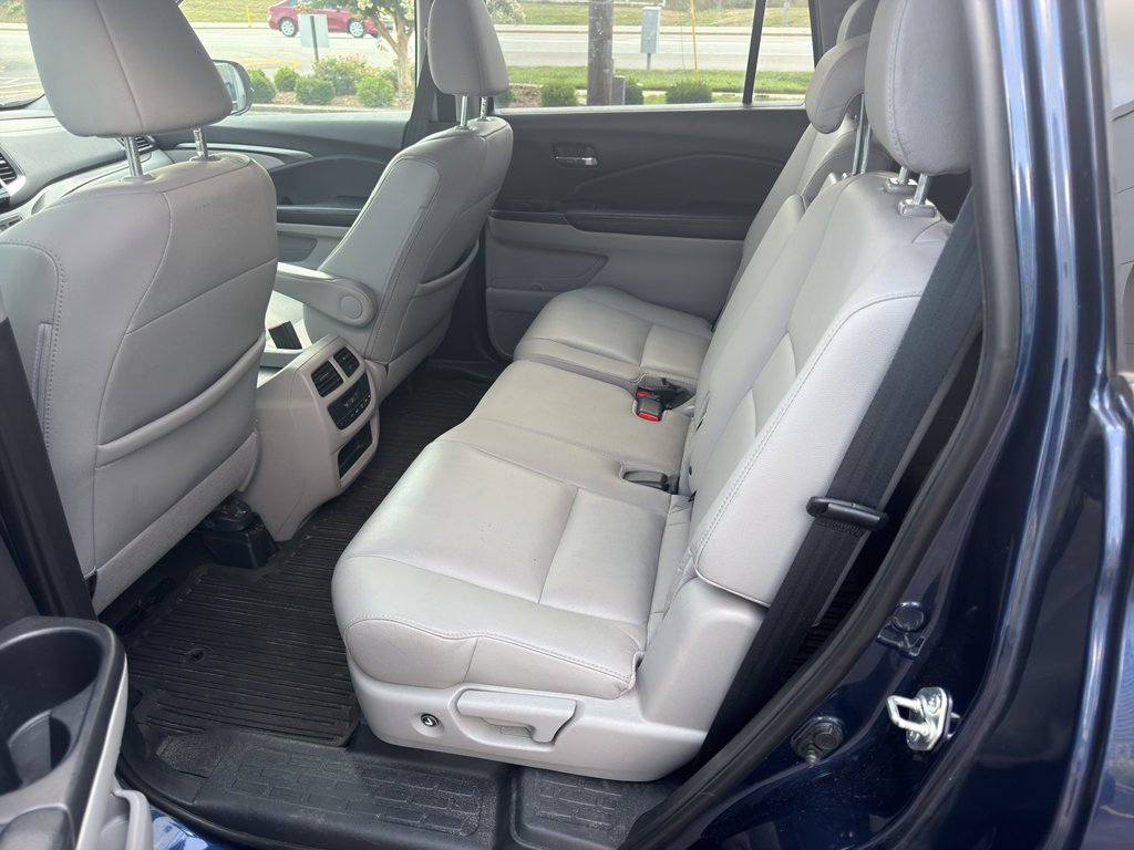 Used 2018 Obsidian Blue Pearl Honda EX-L image 8