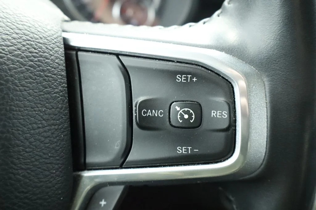 Used 2022 Black Ram Laramie image 39