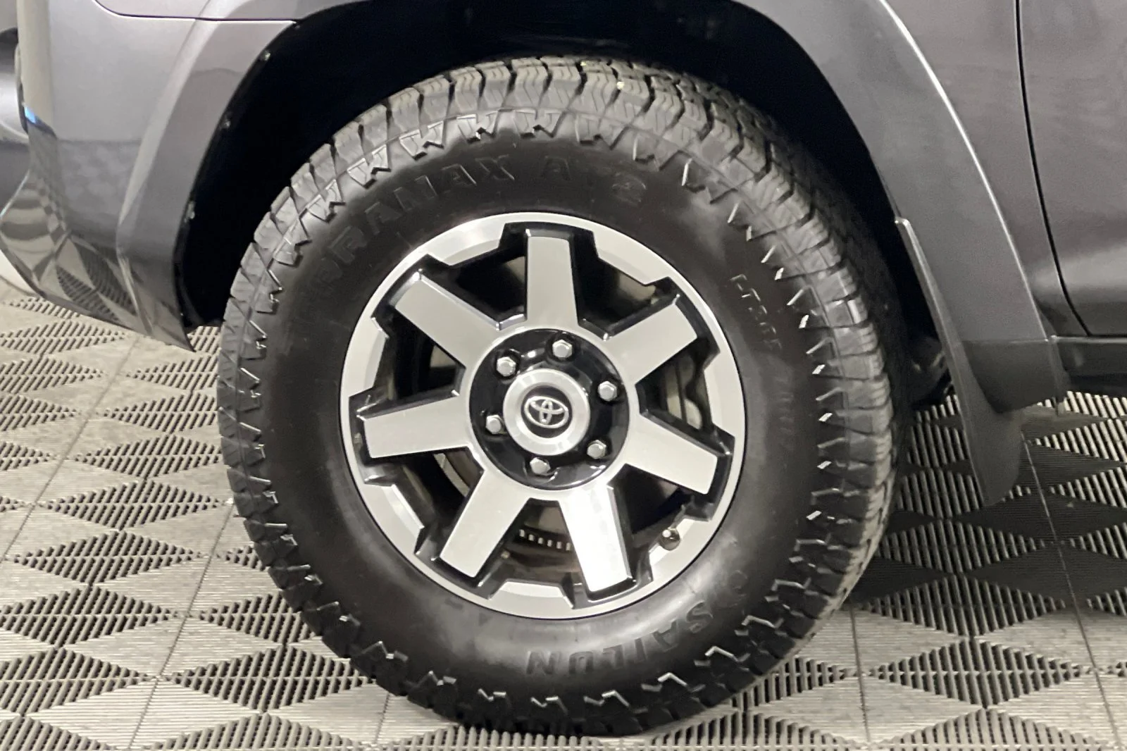 Used 2019 Magnetic Gray Metallic Toyota TRD OFF ROAD PREM image 30