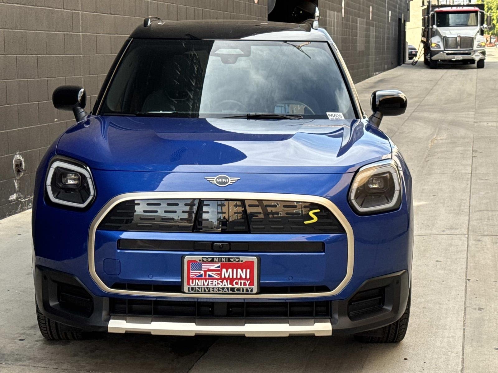 Used 2025 MINI Countryman SE with VIN WMZ53GA07S7S89330 for sale in Los Angeles, CA