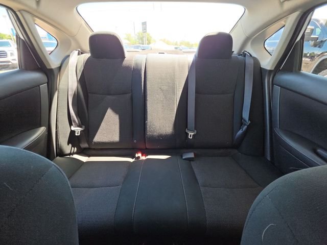 Used 2019 White Nissan S image 26
