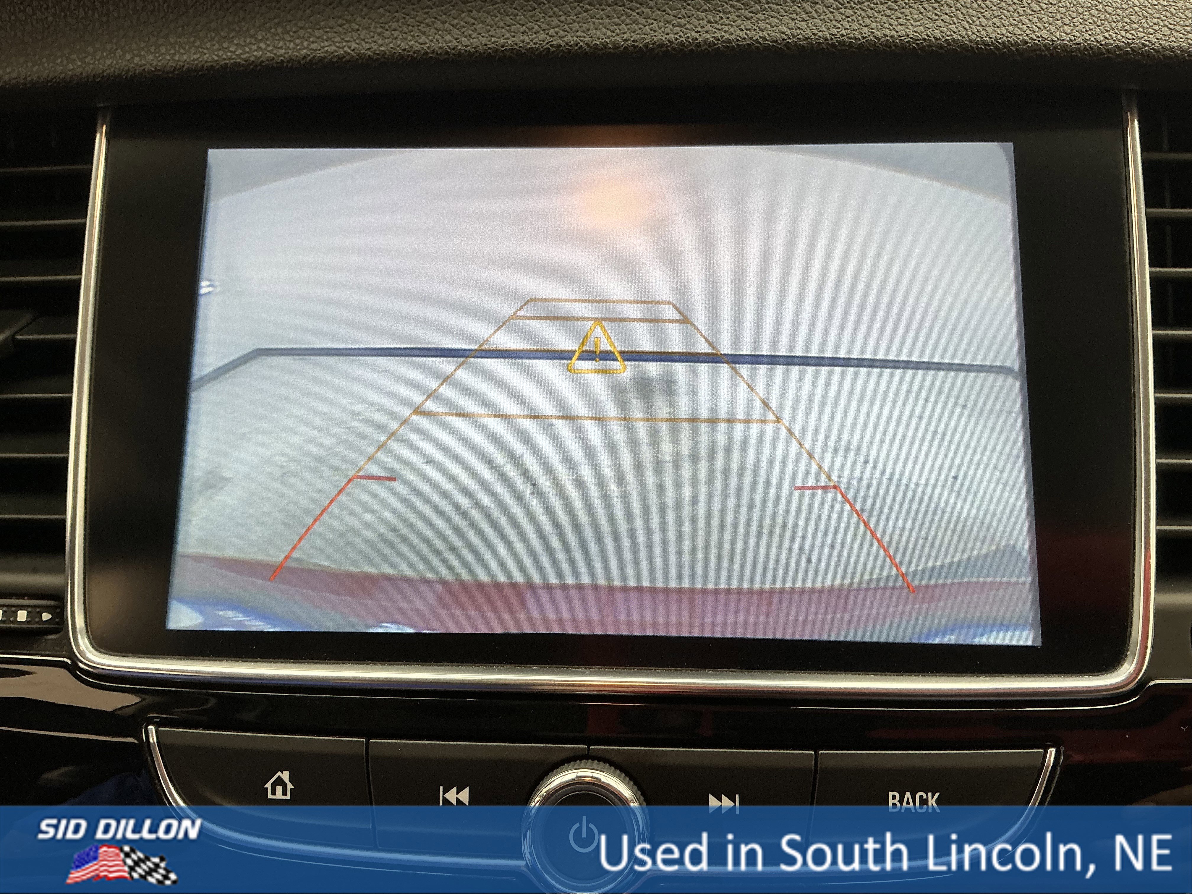 Used 2019 Winterberry Red Metallic Buick Essence image 7