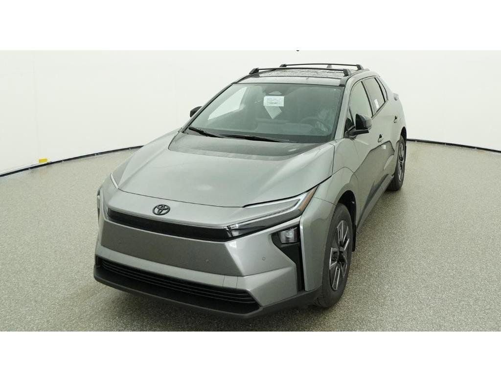 New 2026 Heavy Metal Toyota XLE image 16