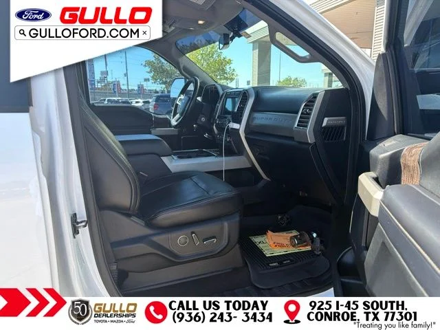 Used 2017 Oxford White Ford Lariat image 4