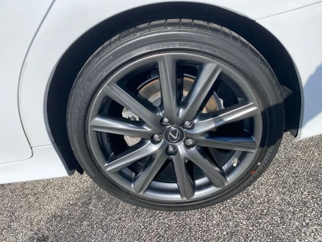 Used 2015 White Lexus 350 image 11