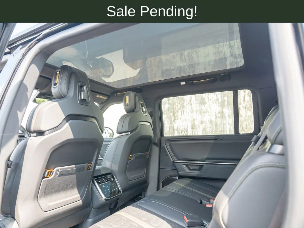Used 2025 Black Rivian  image 33