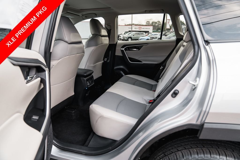 2024 Toyota RAV4 XLE Premium - Photo 27