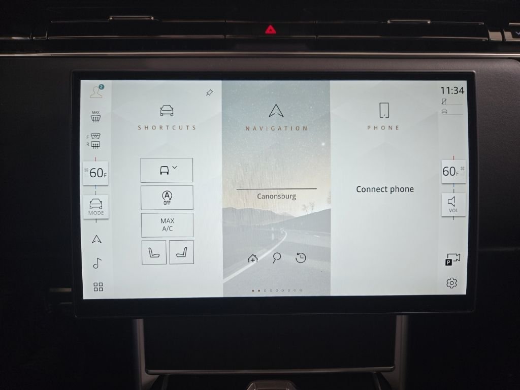 New 2026 Ostuni Pearl White Land Rover SE image 17