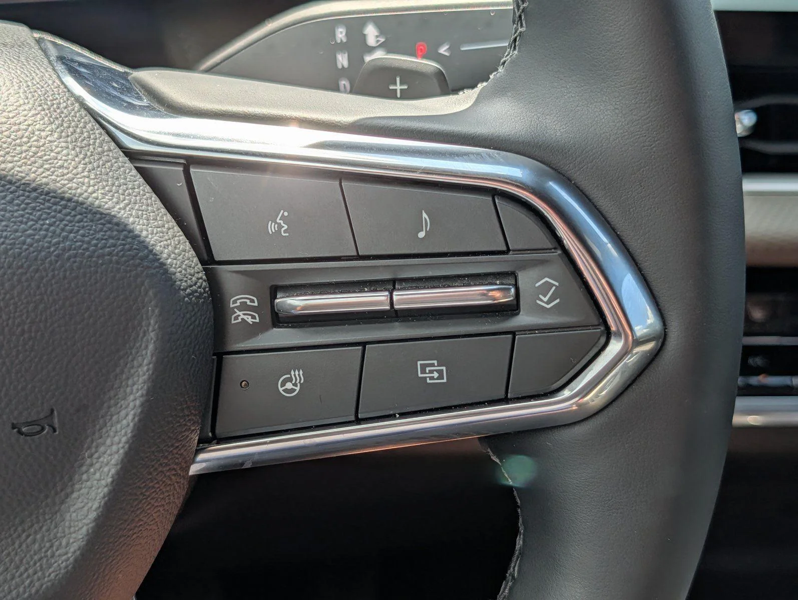 Used 2026 Summit White Chevrolet LT image 23