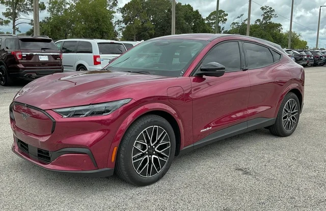 2025 Ford Mustang Mach-E Premium