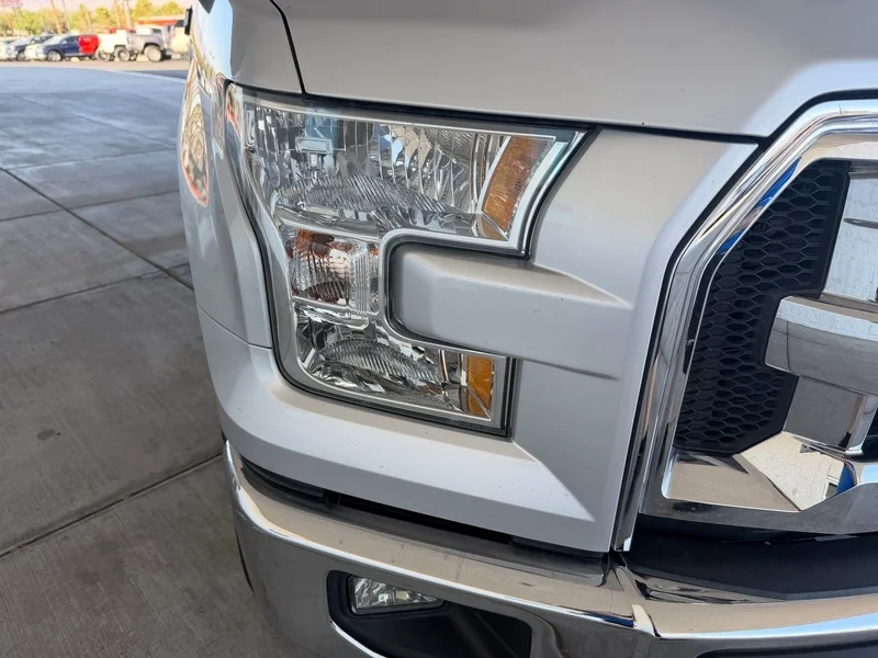Used 2015 Ingot Silver Meta Ford XLT image 31