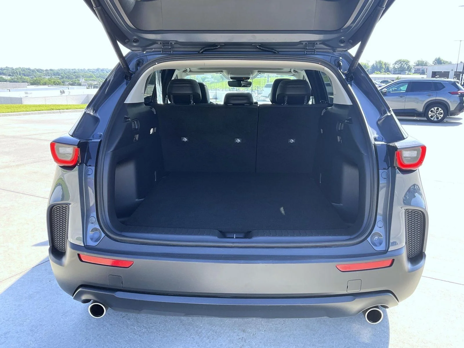 Used 2025 Gray Mazda 2.5 S Premium Plus Package image 9