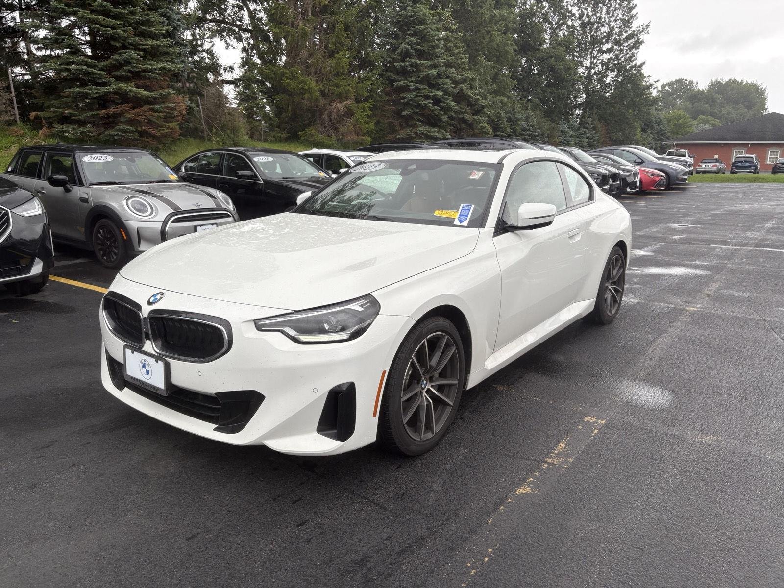 Used 2023 Alpine White BMW 230i xDrive image 7