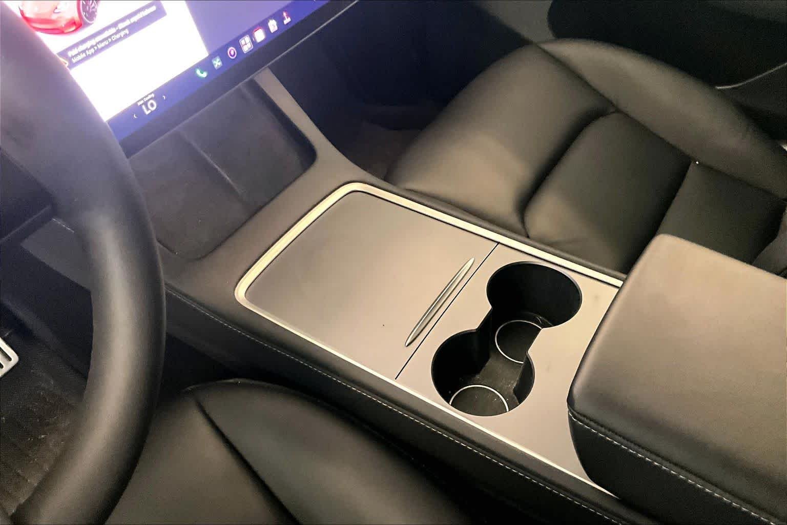 Used 2022 Pearl White Multi-Coat Tesla Performance image 14