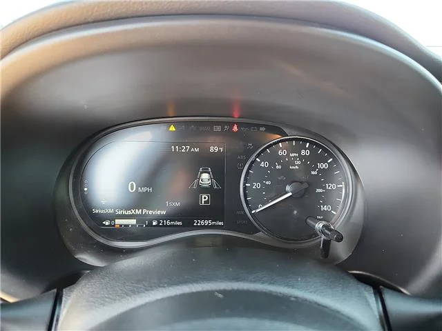 Used 2024 Brown Nissan SR image 16