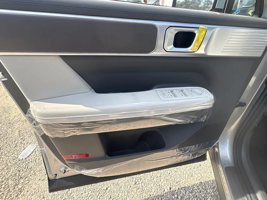 New 2027 Silver Hyundai SEL image 27