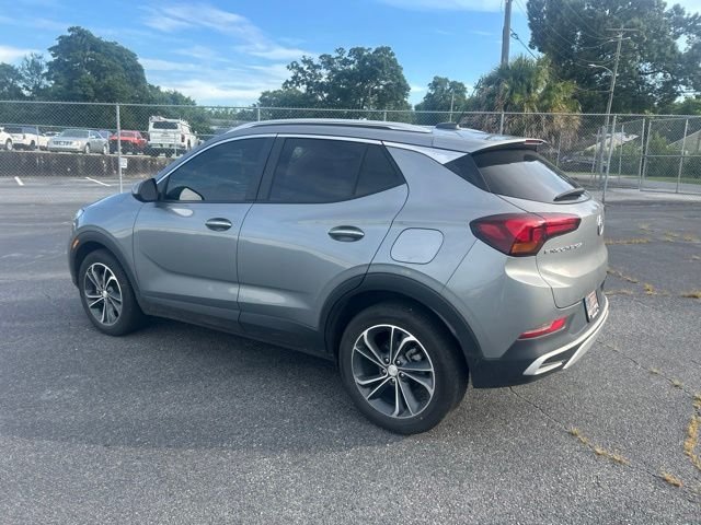 Used 2023 Gray Buick Select image 3