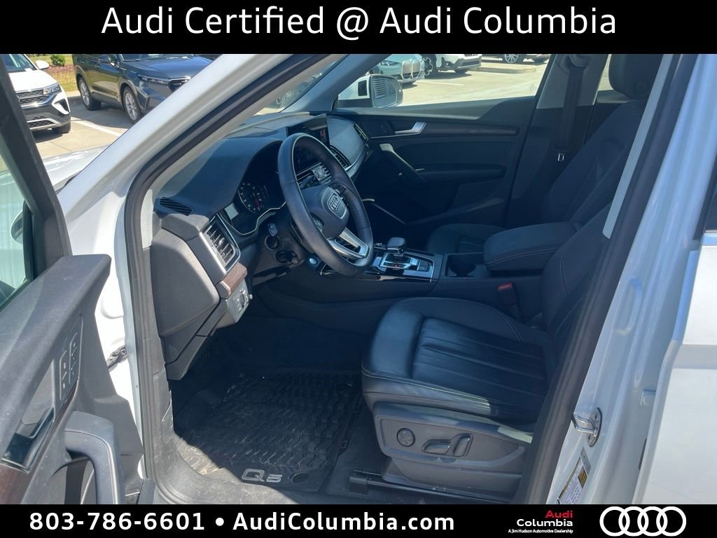 Used 2024  Audi 40 Premium image 4