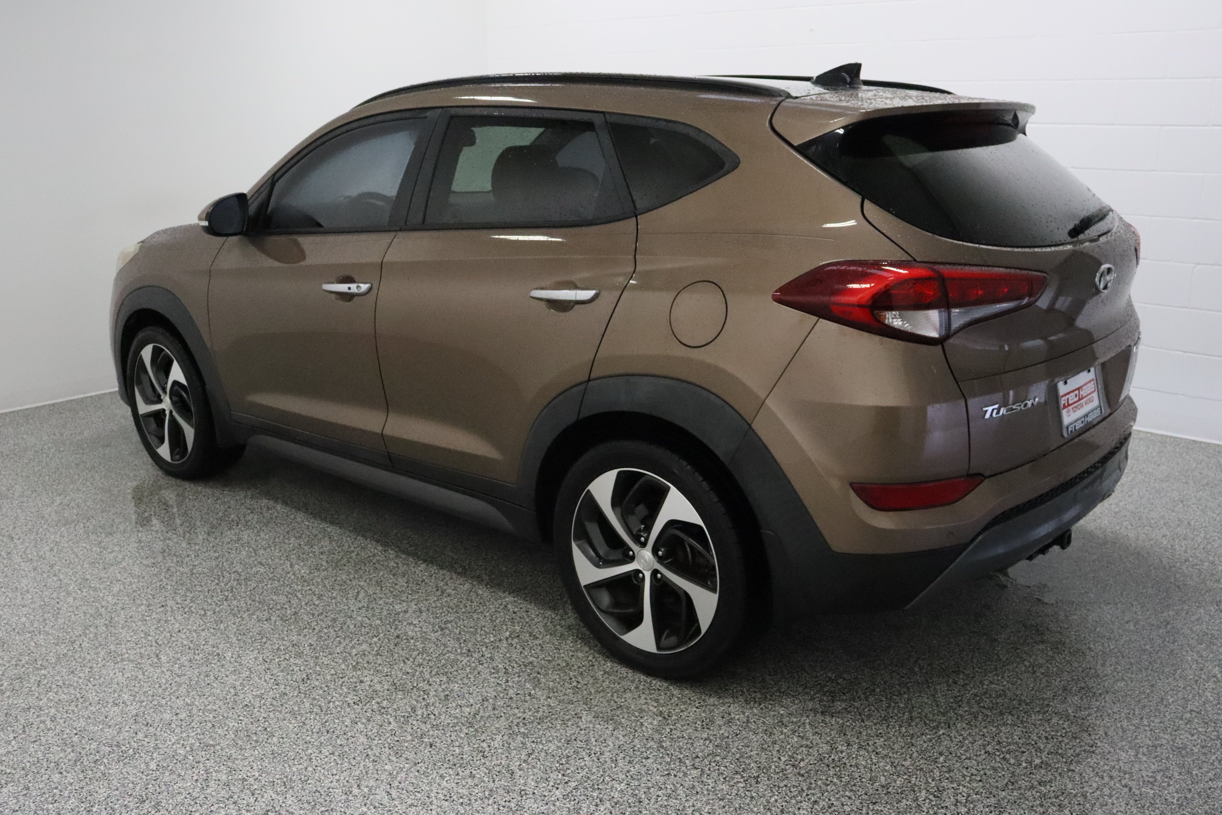 Used 2016 Mojave Sand Hyundai Limited 1.6T image 9