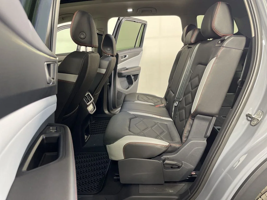 New 2026 Gray Volkswagen 2.0T Peak Edition image 19