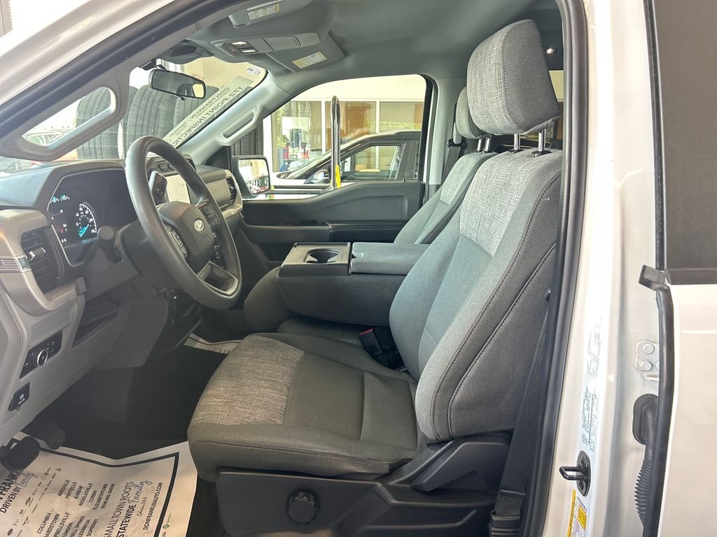 Used 2023 White Ford XLT image 13