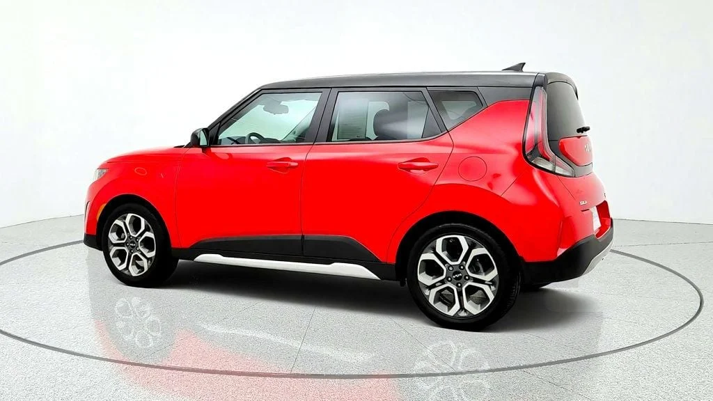 Used 2025 Inferno Red/Black Roof Kia EX FWD Soulmate Special Edition w/ harman/kardon & 18