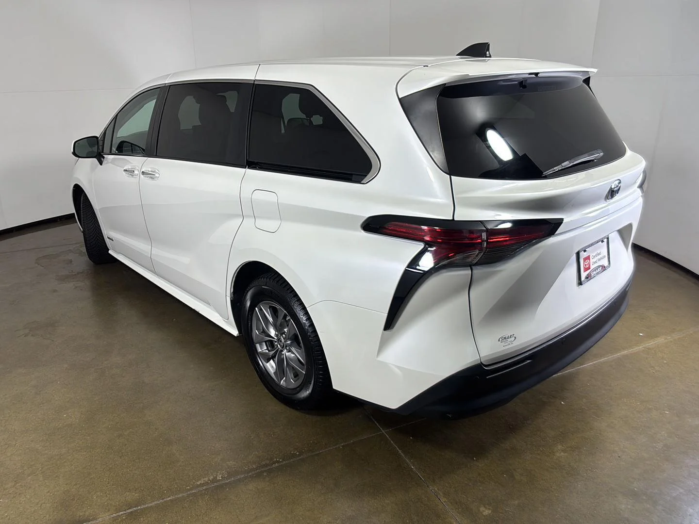 Certified Used 2021 Blizzard Pearl Toyota XLE image 12