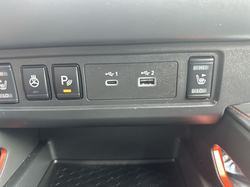 Used 2023 Red Nissan PRO-4X image 42