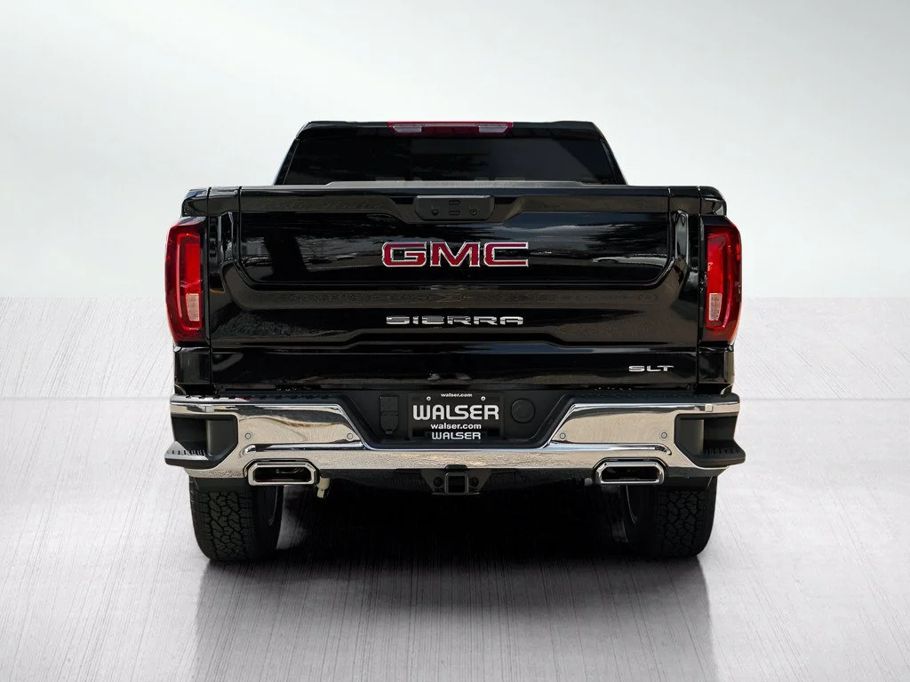 2026 GMC Sierra 1500 SLT - Photo 4