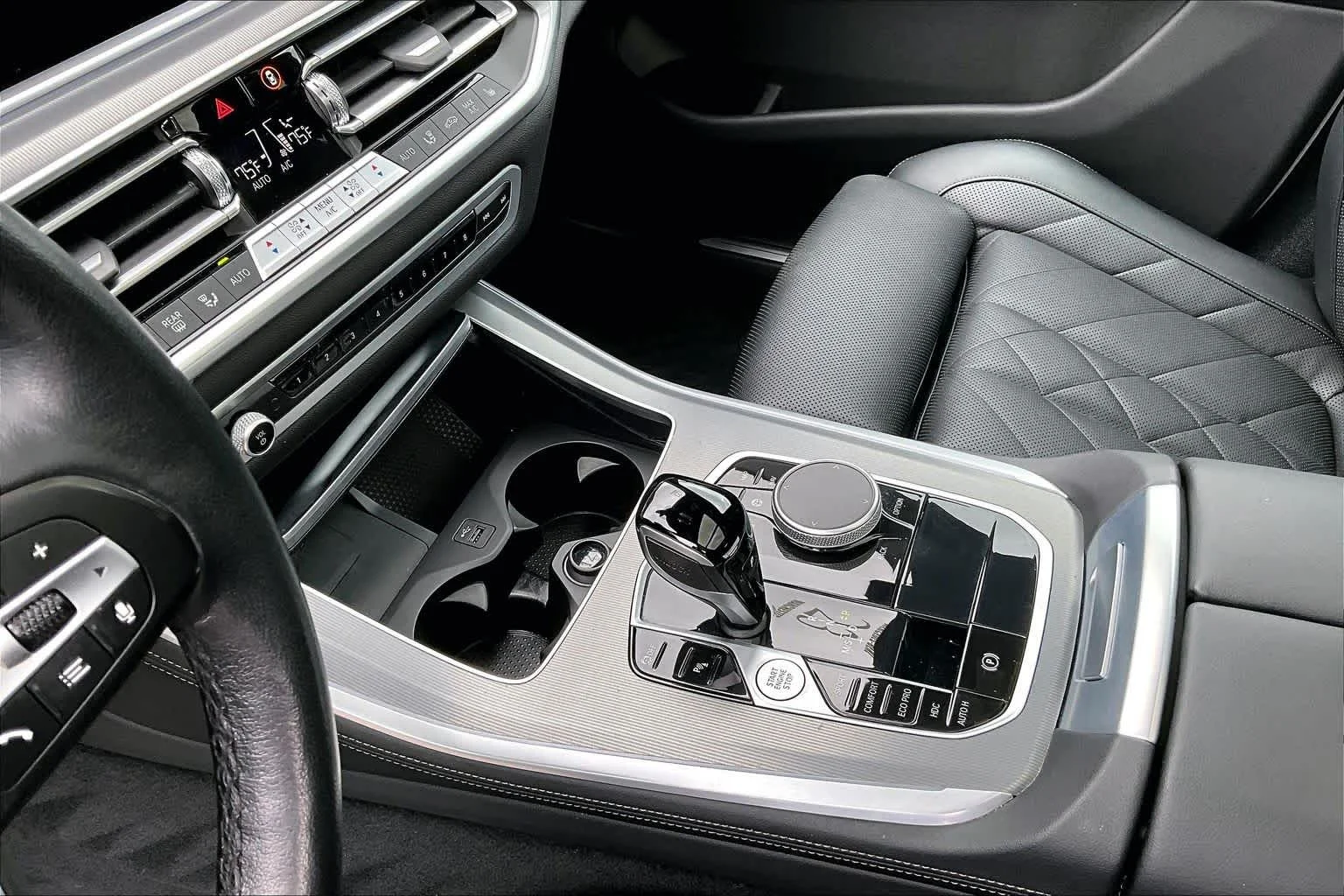 Used 2023 Alpine White BMW xDrive40i image 16
