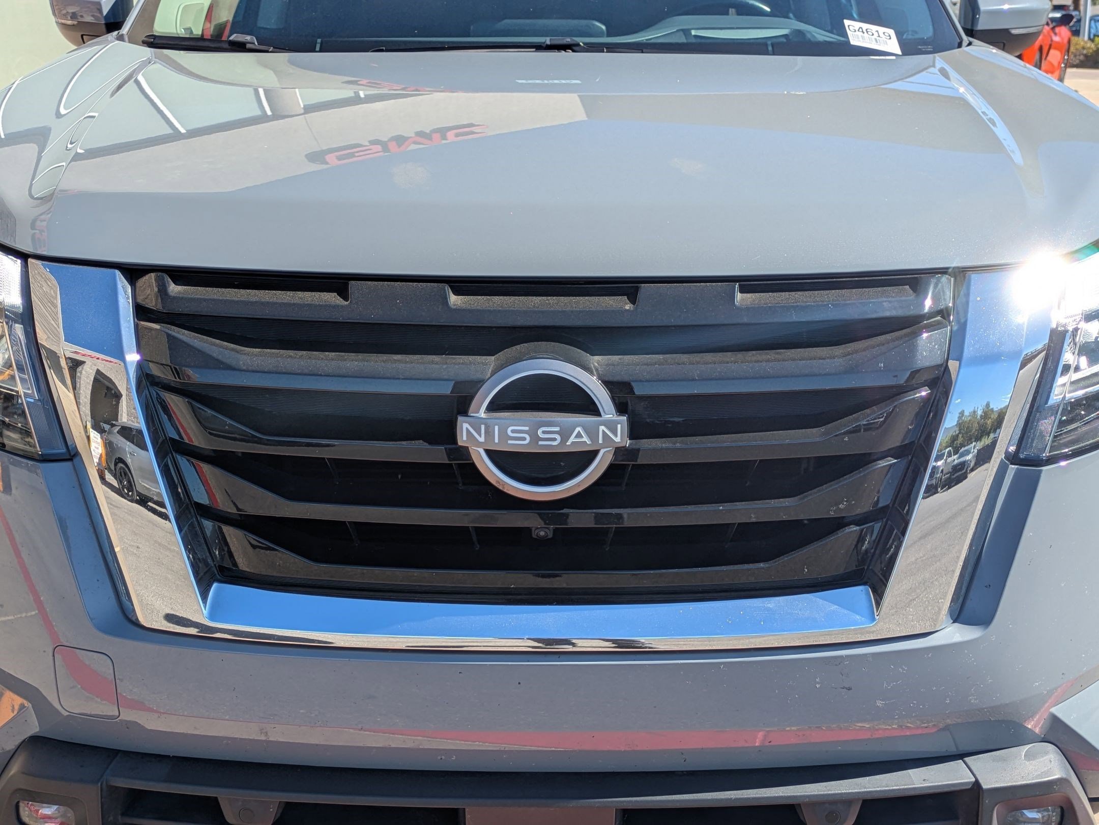Used 2022 Gray Nissan Platinum 2WD image 9