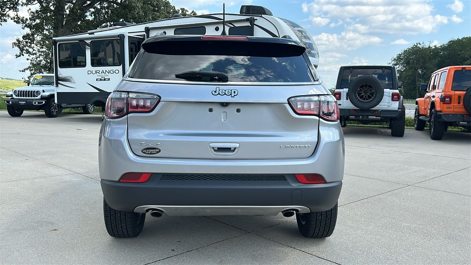 Certified Used 2023 Silver Jeep Limited image 5