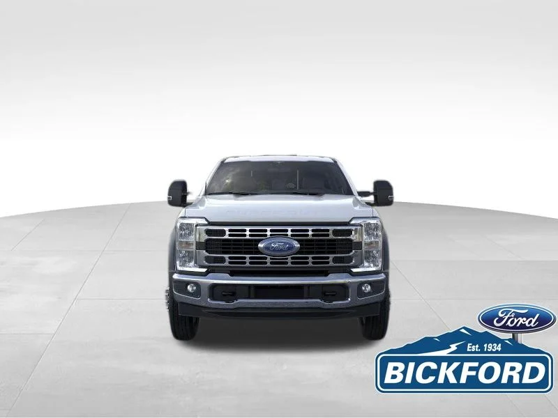 2025 Ford F-550 Super Duty Chassis Cab XL - Photo 6