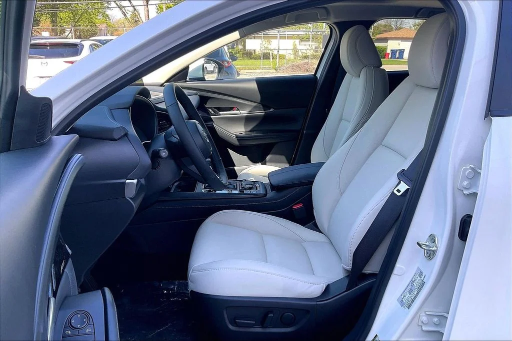 New 2026 Snowflake White Pearl Mazda 2.5 S Premium AWD image 9