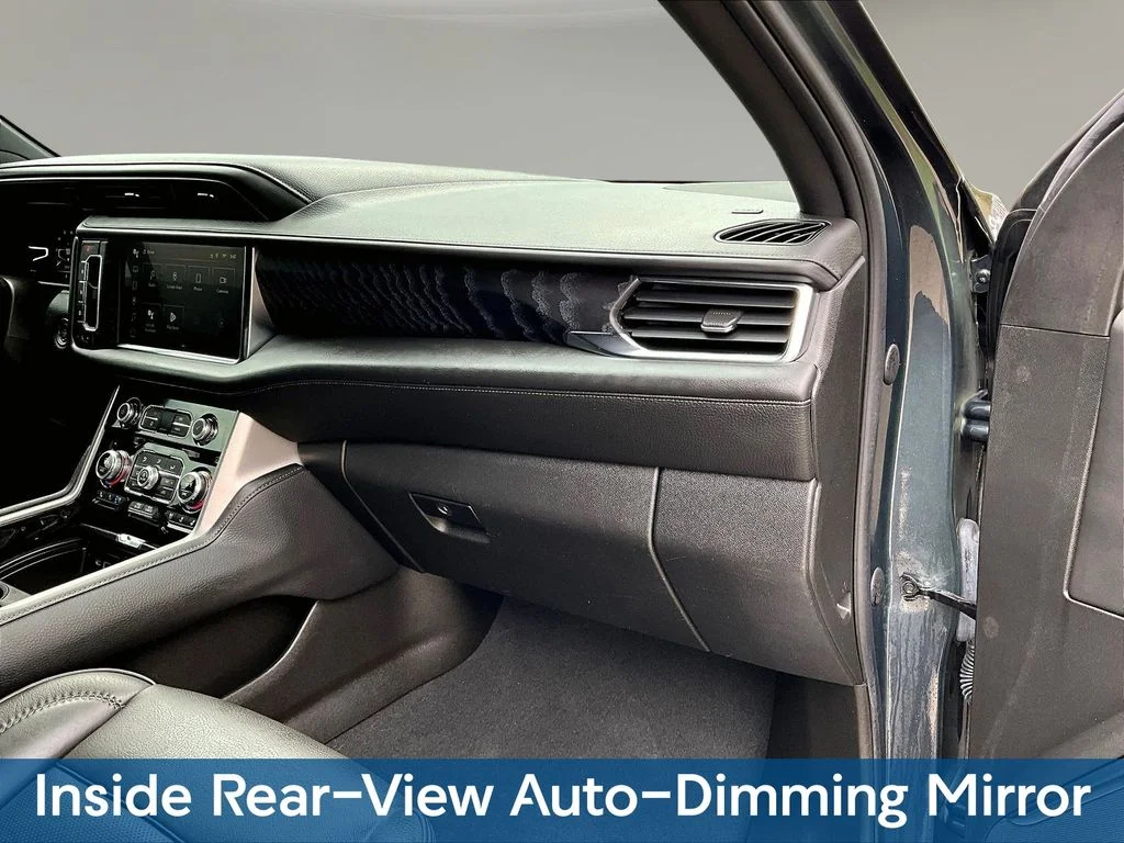 Used 2022 Green GMC Denali image 30