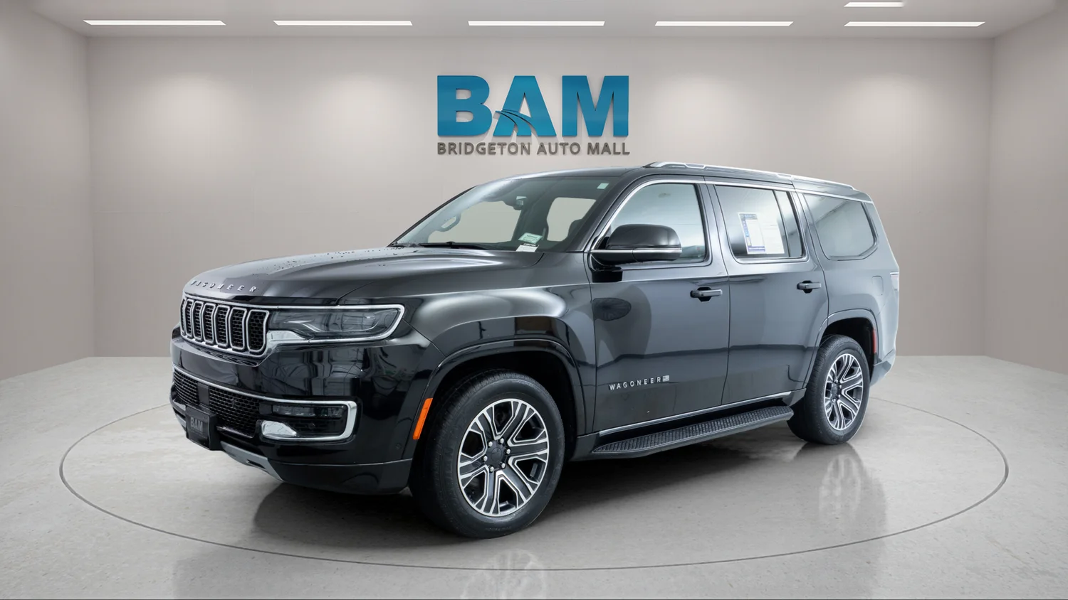 Certified Used 2023 Black Jeep Series II image 7