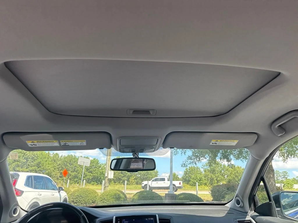 2017 Honda Pilot EX-L - Photo 17