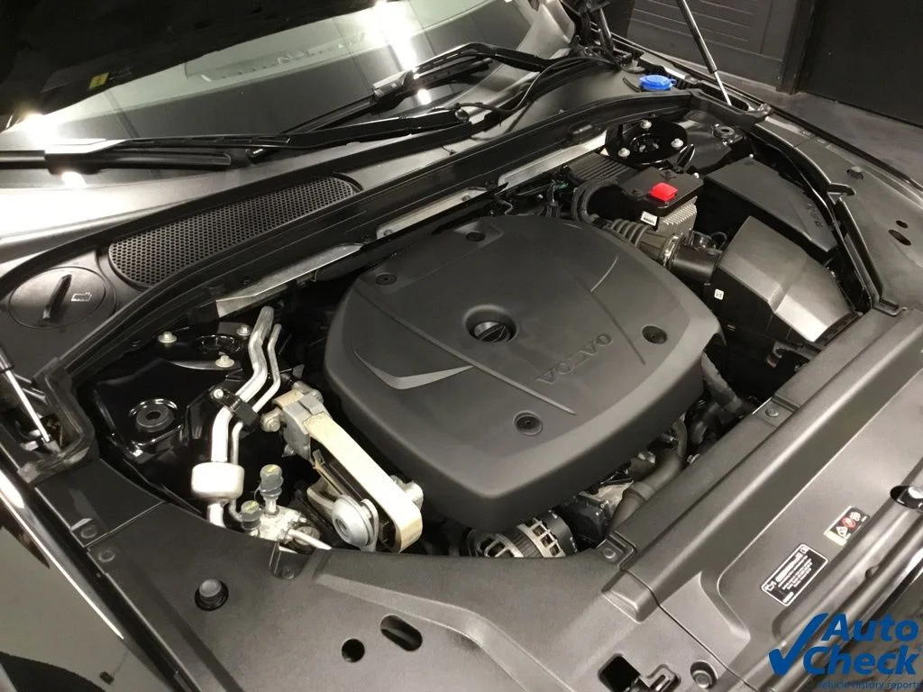 Used 2020 Black Volvo T6 AWD image 42