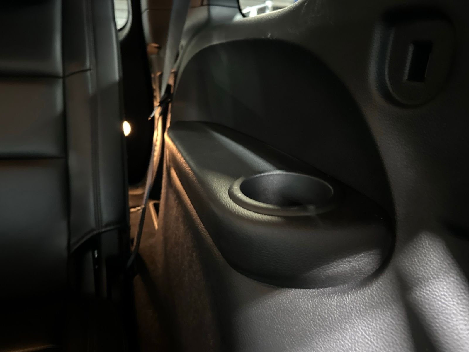 Used 2019 Black Dodge Citadel image 27