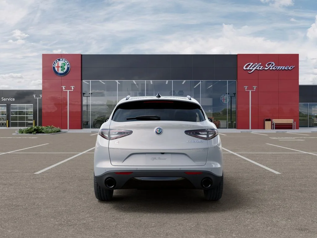 New 2026 Moonlight Gray Metallic Exterior Paint Alfa Romeo Sprint image 7