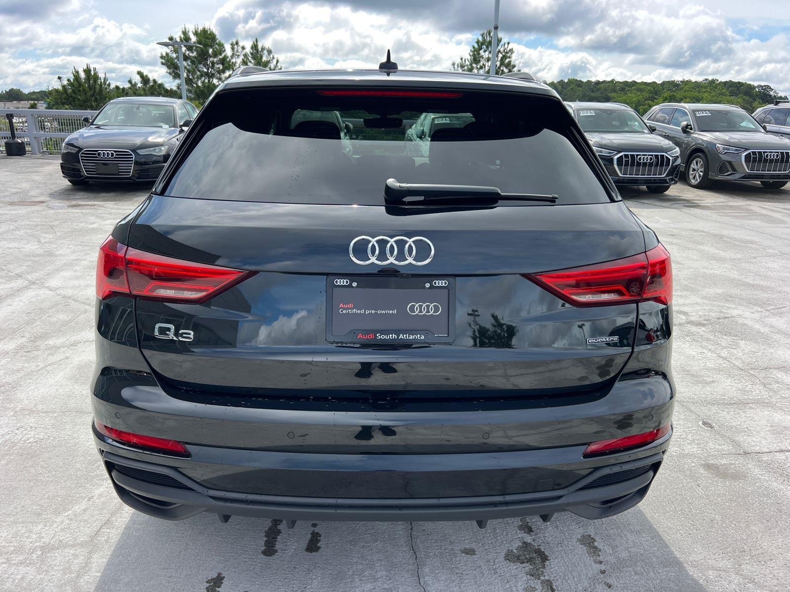 Used 2025 Mythos Black Metallic Audi S line Premium image 6
