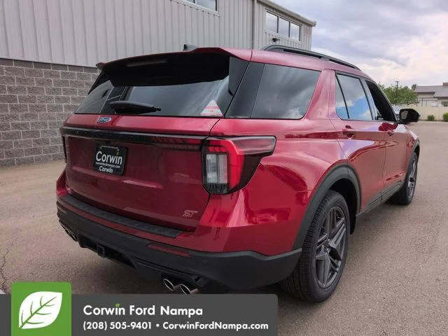 New 2026 Rapid Red Metallic Tinted Clearcoat Ford ST image 3