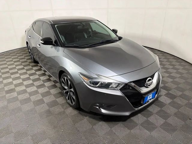 2016 Nissan Maxima SR