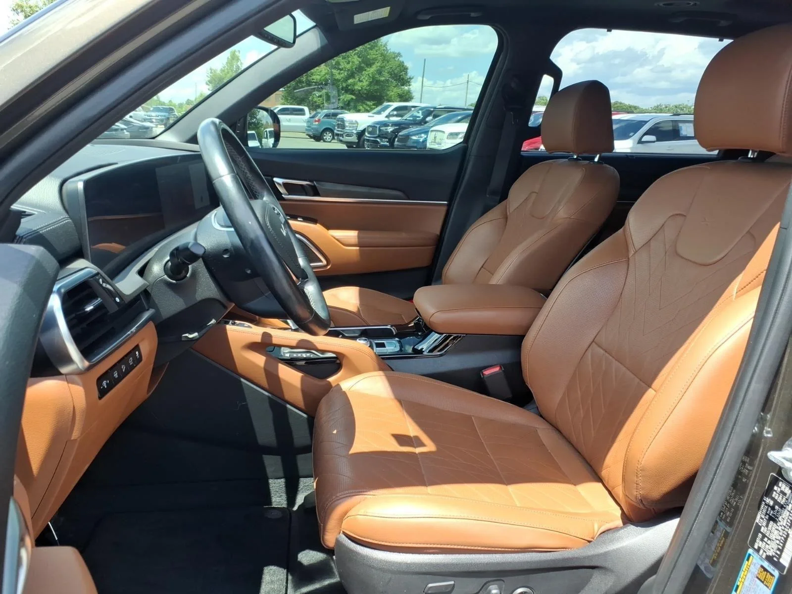 Used 2023 Dark Moss Kia SX X-Line image 21