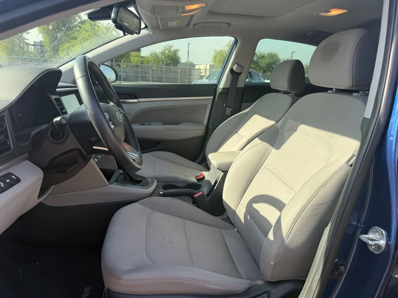 Used 2020 Lakeside Blue Hyundai Value Edition image 11