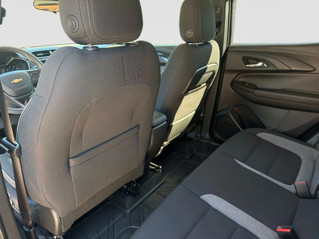 Used 2023 Black Chevrolet LT image 15