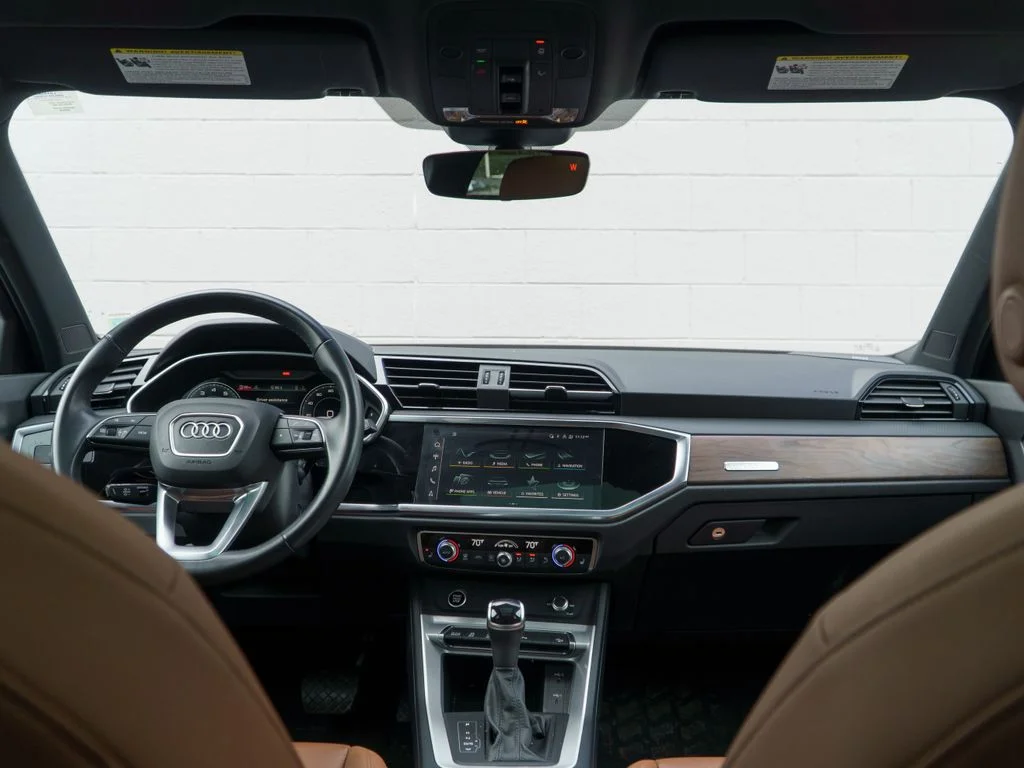 Used 2022  Audi  image 23